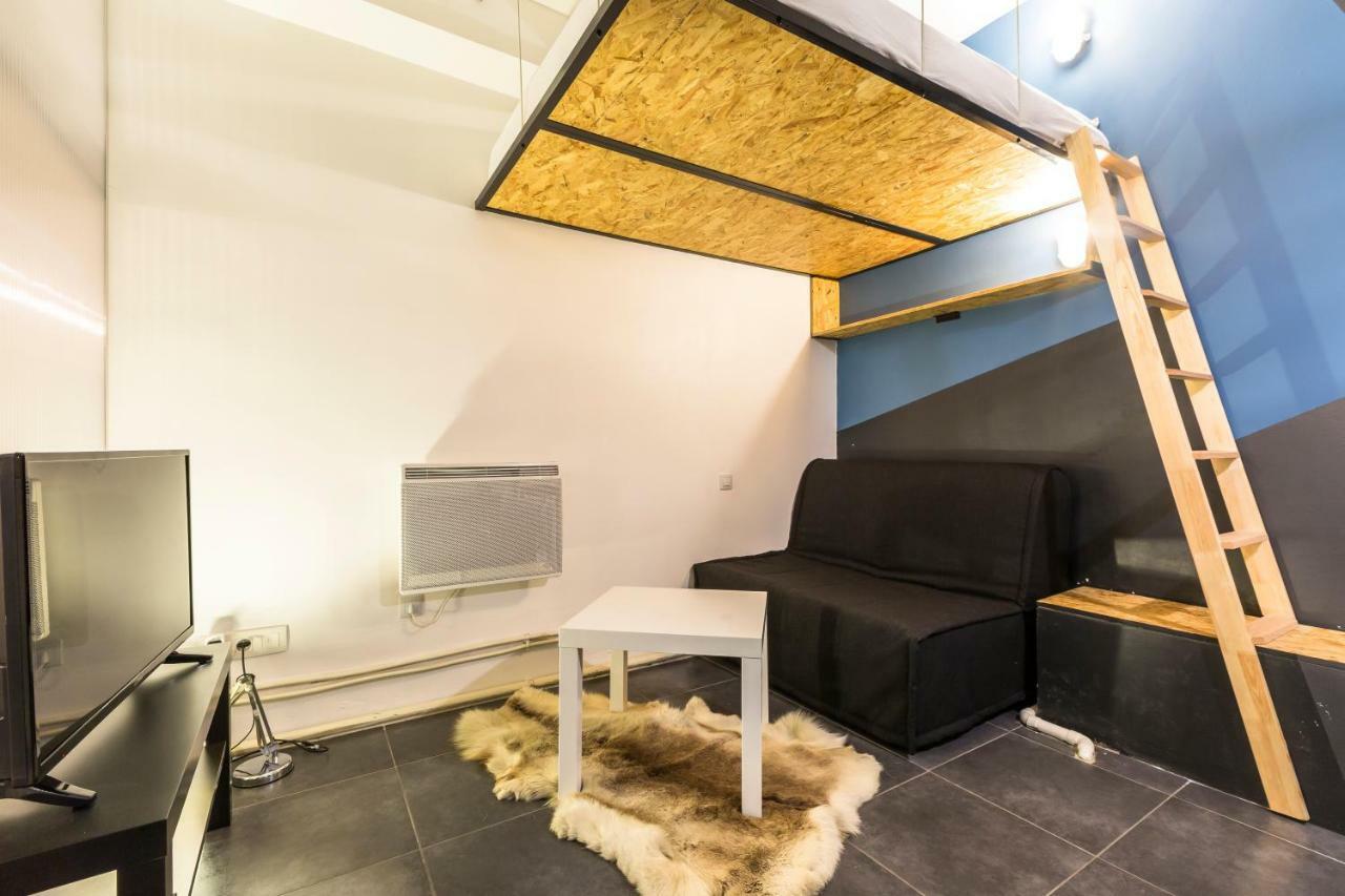 Pretty 25 M2 In A Lively District Apartment Paris Bagian luar foto